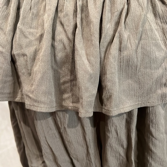 Express off the shoulder top - Picture 5 of 6